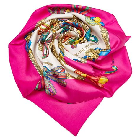 foulard hermes encadré|Femme Carrés et accessoires de soie .